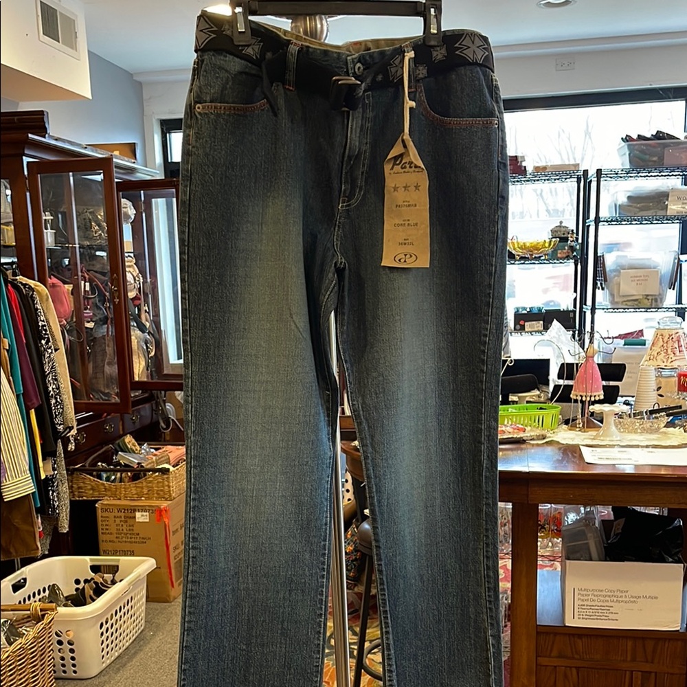 Men's Blue Jeans by Parts mid-rise, boot cut, 36x32, dark wash, NWT, belted,